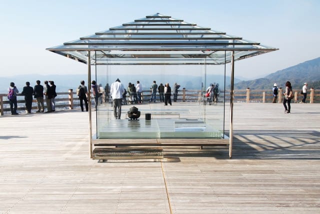 京都イベント / 「吉岡徳仁 ガラスの茶室 − 光庵」