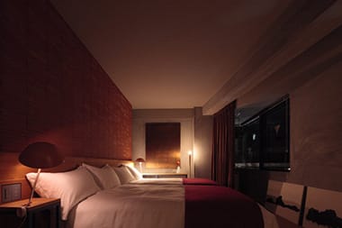 Early reservation / more than [90 days] in advance